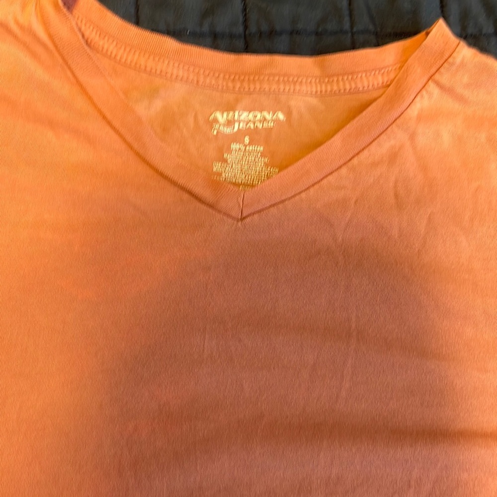 Arizona Jeans light pink muscle shirt